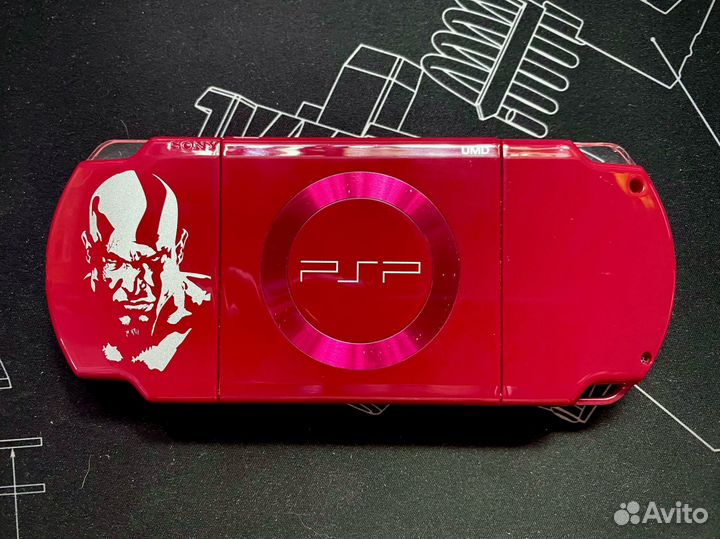 PSP slim 2001 God of War Limited Edition в идеале