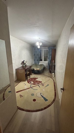 Комната 20 м² в 3-к., 2/5 эт.