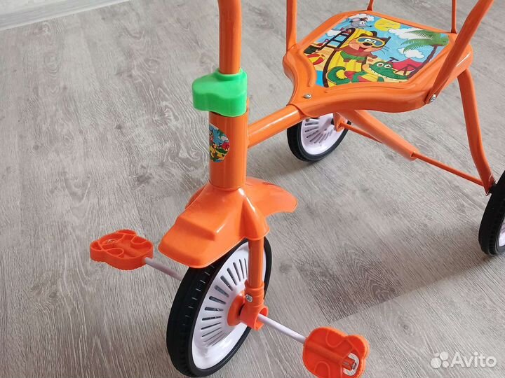 Детский трехколесный велосипед новый