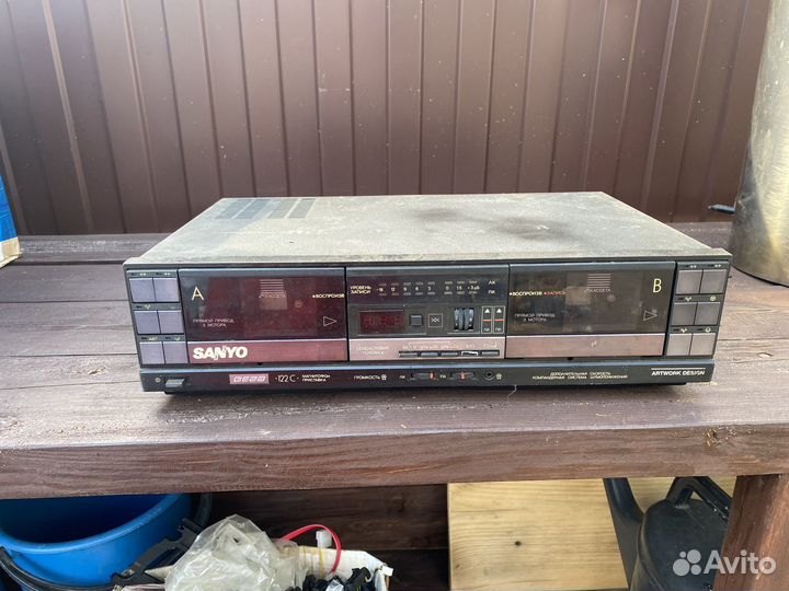 Дека кассетная Sanyo