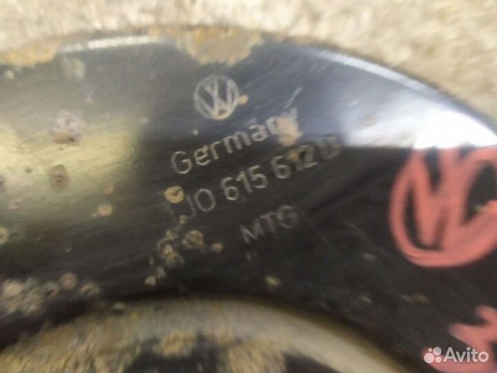 Защитные щитки тормозного диска Volkswagen Bora 01