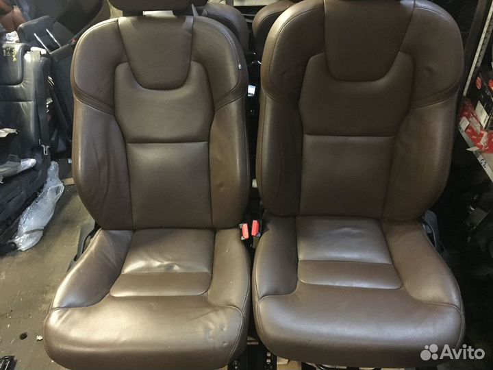 Сиденья Volvo XC90 2015- коричневый
