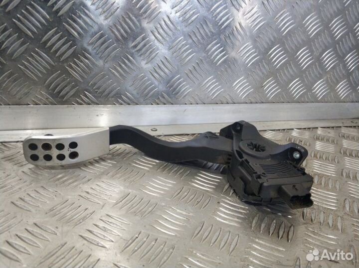 Педаль газа Peugeot 207 WC EP6DTS 2007