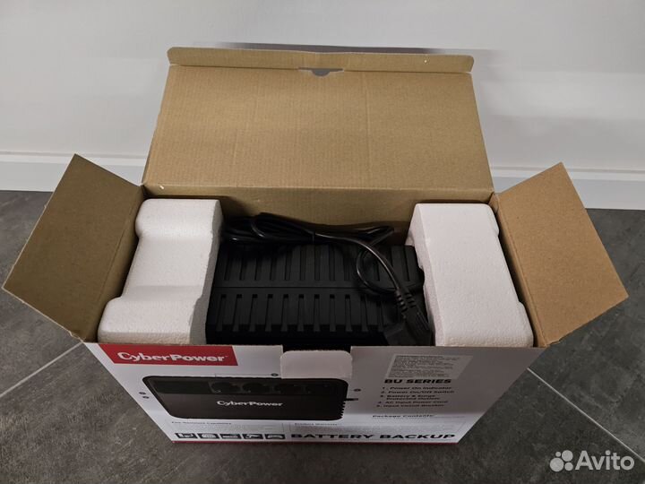 Стабилизатор напряжения CyberPower Battery Backup