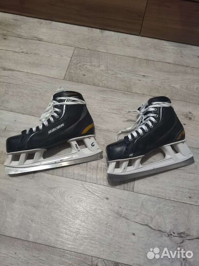 Хоккейные коньки bauer