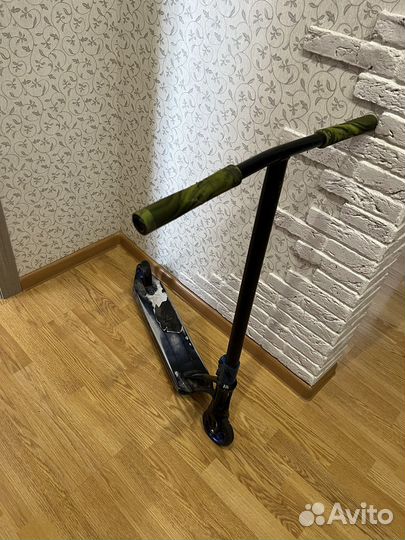 Трюковой самокат