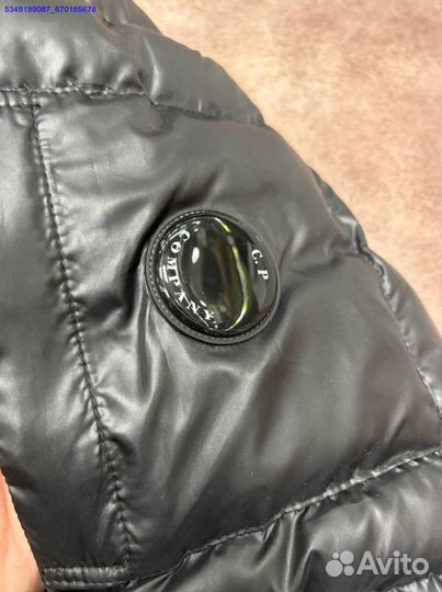 Пуховик от Cp Company: стильно и удобно