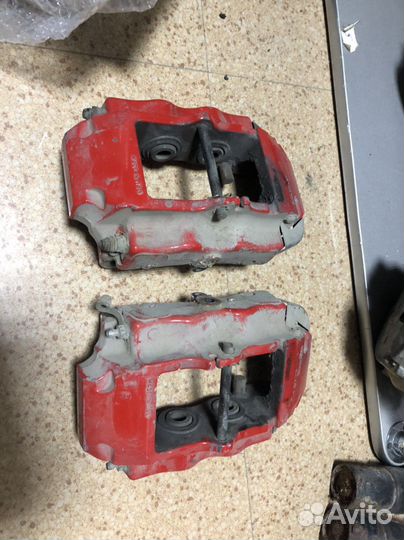 Суппорта задние на порше Porsche