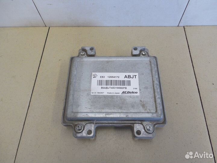 Блок управления двигателем Astra J 2010