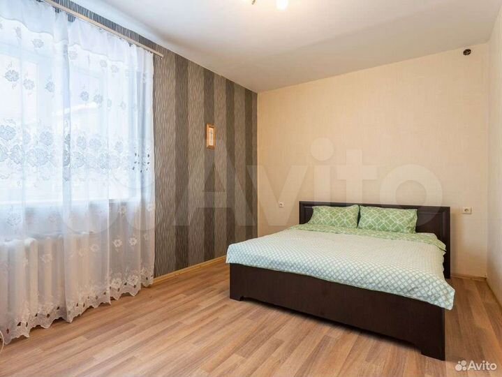 2-к. квартира, 60 м², 2/4 эт.