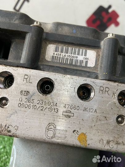 Блок абс abs Infiniti g25 v36