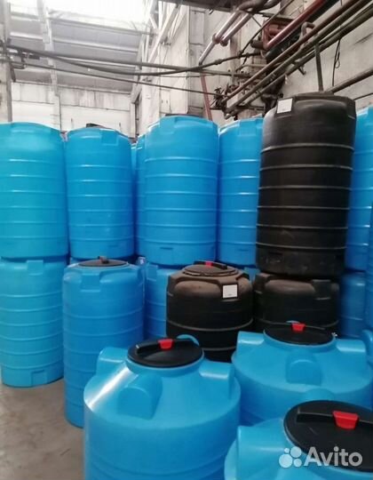 Бочка пластиковая для воды 300 литров