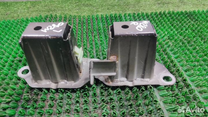 Кронштейн бампера заднего Citroen C-Crosser 2007