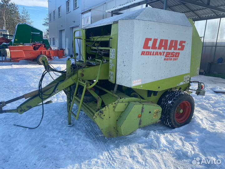 Пресс-подборщик Claas Rollant 250, 2010