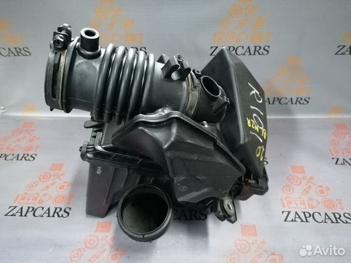 Корпус воздушного фильтра Mazda 3 BL 2.0