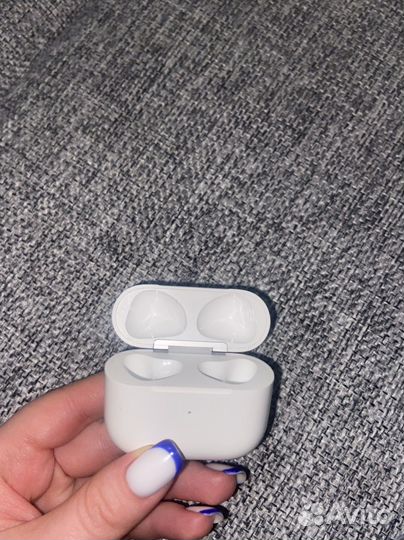 Оригинальный кейс от airpods pro