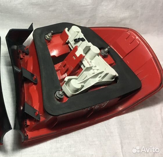 Фонарь в крыло правый BMW E90 дорест