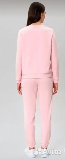 Костюм женский