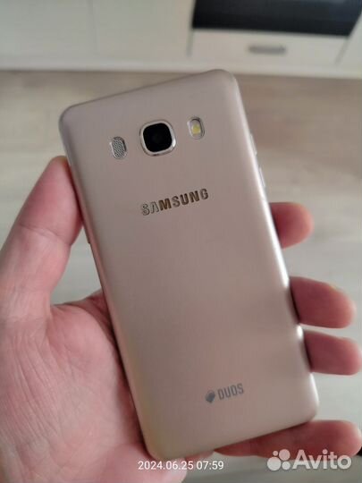 Samsung Galaxy J5 (2016), 2/16 гб