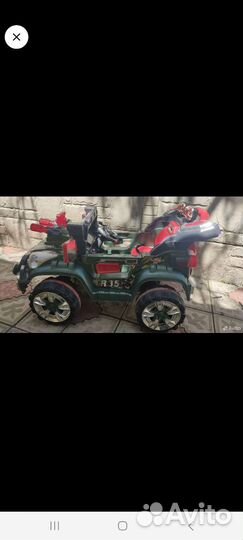 Детский электромобиль