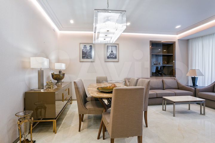 2-к. квартира, 90 м², 12/12 эт.