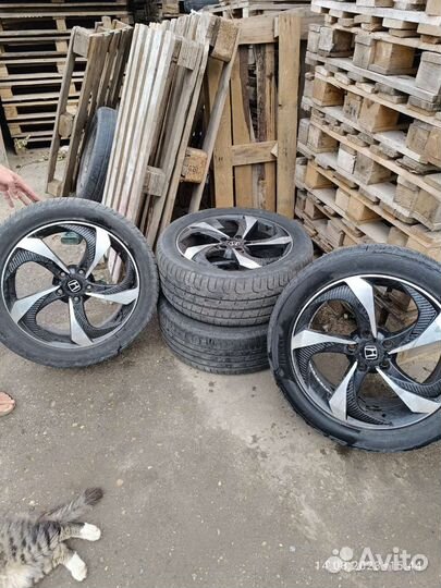 Accelera Snow 245/45 R18 100