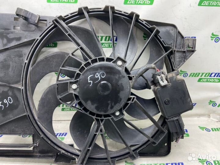 Вентилятор радиатора Ford Focus DV6 2014