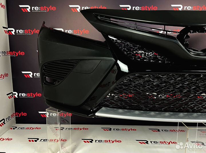 Бампер задний Toyota Camry 70 American