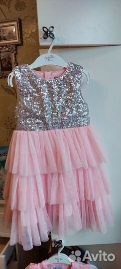 Нарядное платье для девочки 98