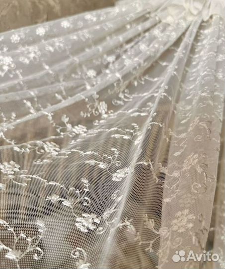 Детская кроватка с маятником и ящиком