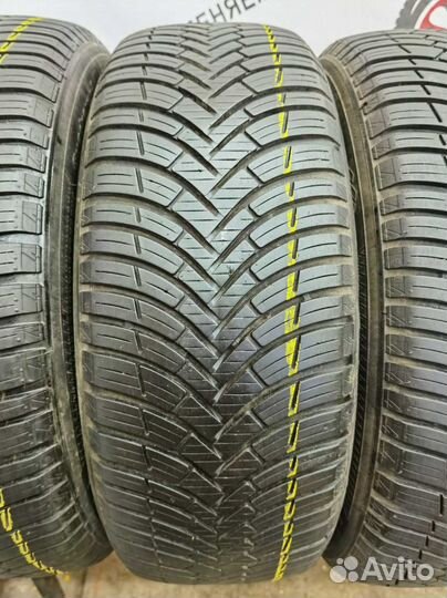 Kleber Quadraxer 2 205/55 R17 95V