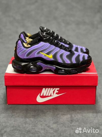 Кроссовки Nike