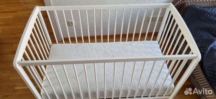 Детская кровать с матрасом бу