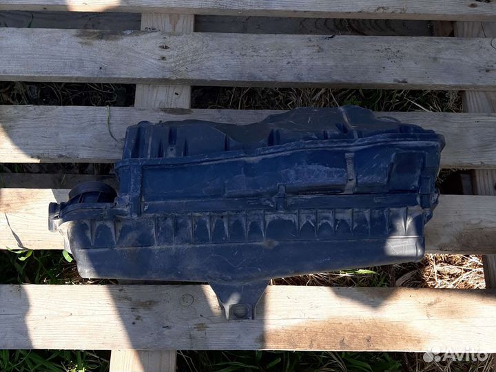 Корпус фильтра Peugeot Citroen 1.6 5FW EP6