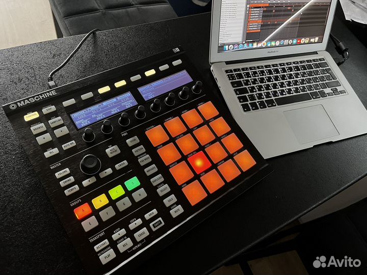 Native Instruments Maschine mk2