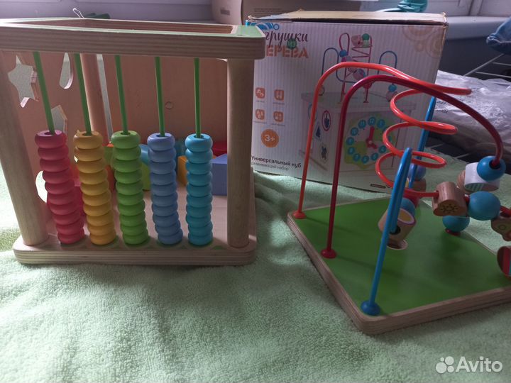 Развивающие игрушки для малышей пакетом