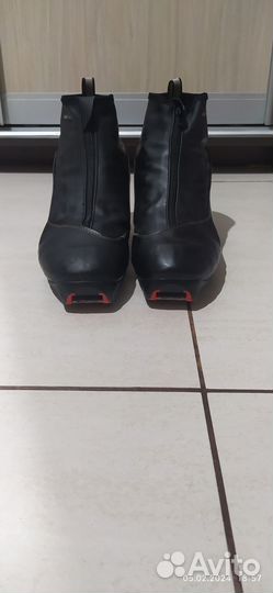 Лыжные ботинки классические rossignol