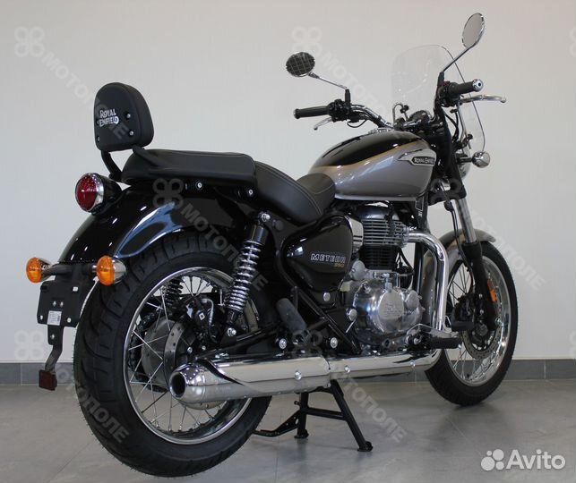 Royal Enfield Meteor 350 Aurora Black