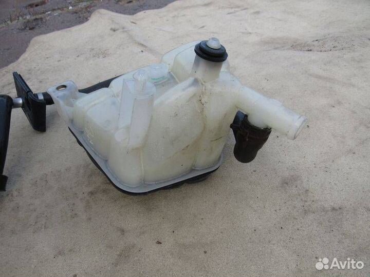 Бачок расширительный, Mercedes-Benz M-Класс W166 2