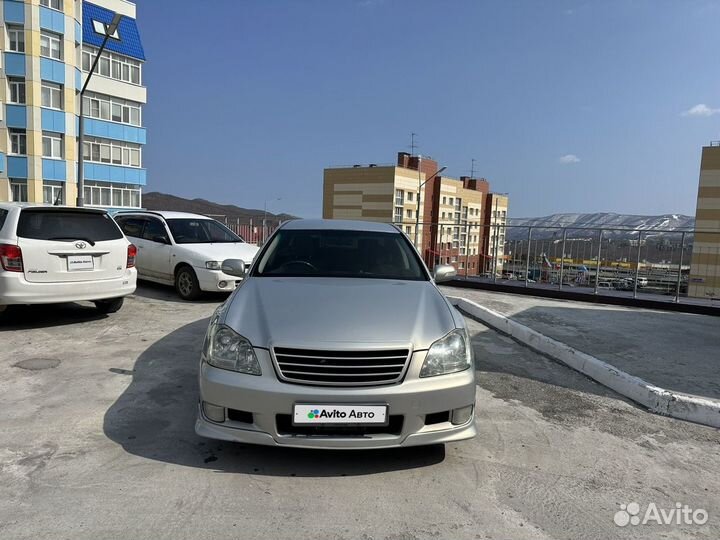 Toyota Crown 3.0 AT, 2004, 250 000 км