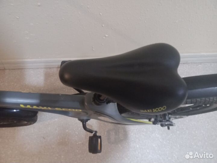 Велосипед Maxiscoo Cosmic 18 Стандарт