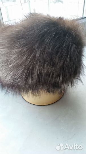 Шапки женские (норка, чернобурая лиса, каракуль)
