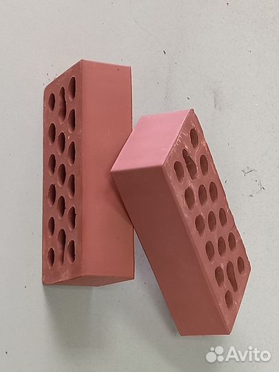 Кирпич лицевой классический красный