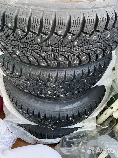 Pirelli Formula Ice 185/60 R15 88T