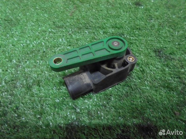 Датчик регулировки дорож. просвета Audi Allroad q