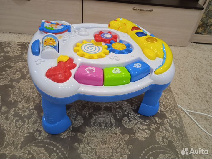 Развивающий стол