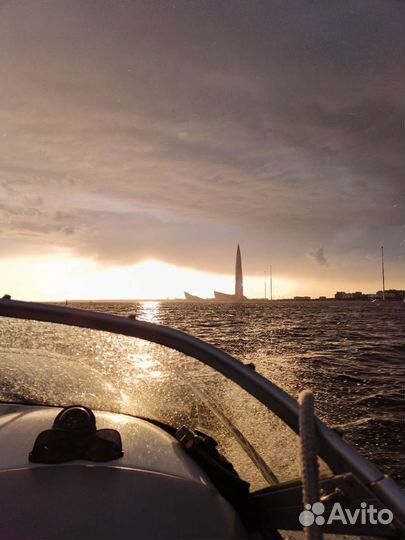 Капитан катера