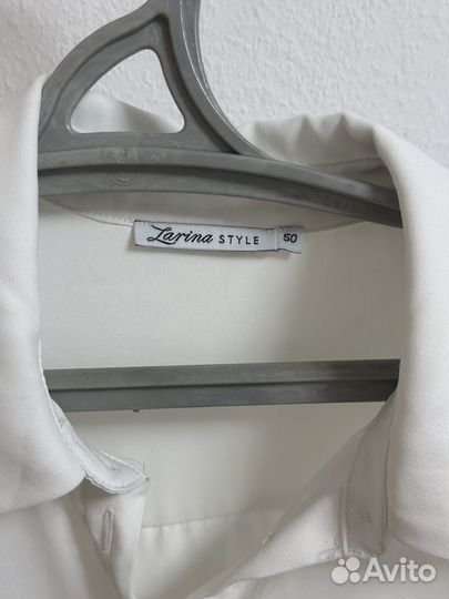 Блузка белая