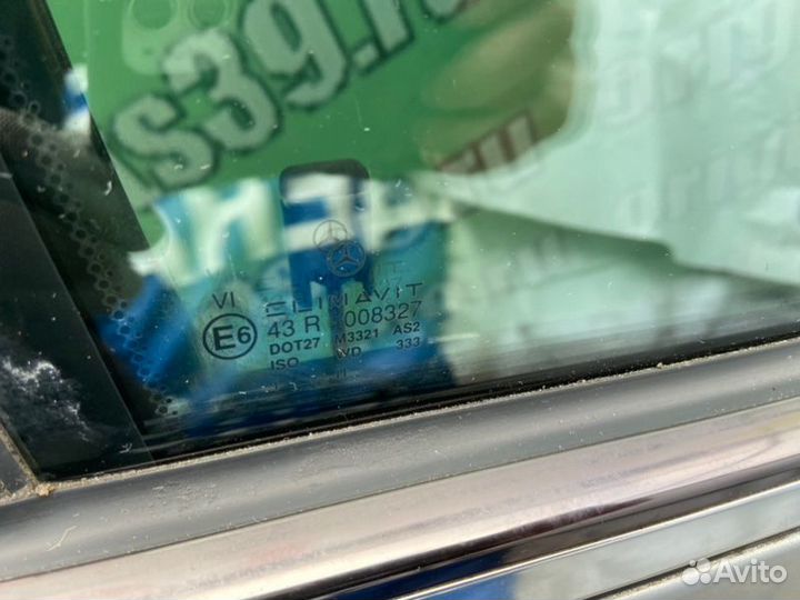 Стекло переднее правое Mercedes S W140 M119 4.2