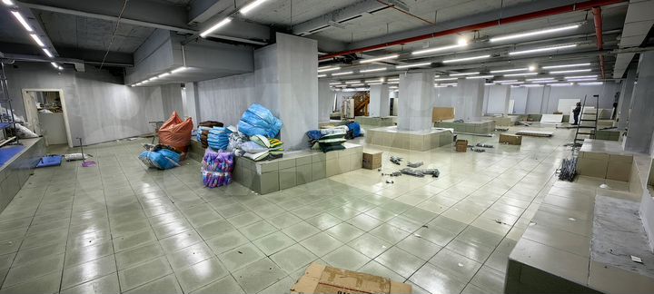 Сдается помещение 680 м2 в ТЦ